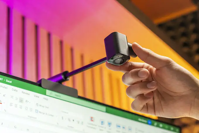 The Essential Webcam Flex is designed to help you feel more connected